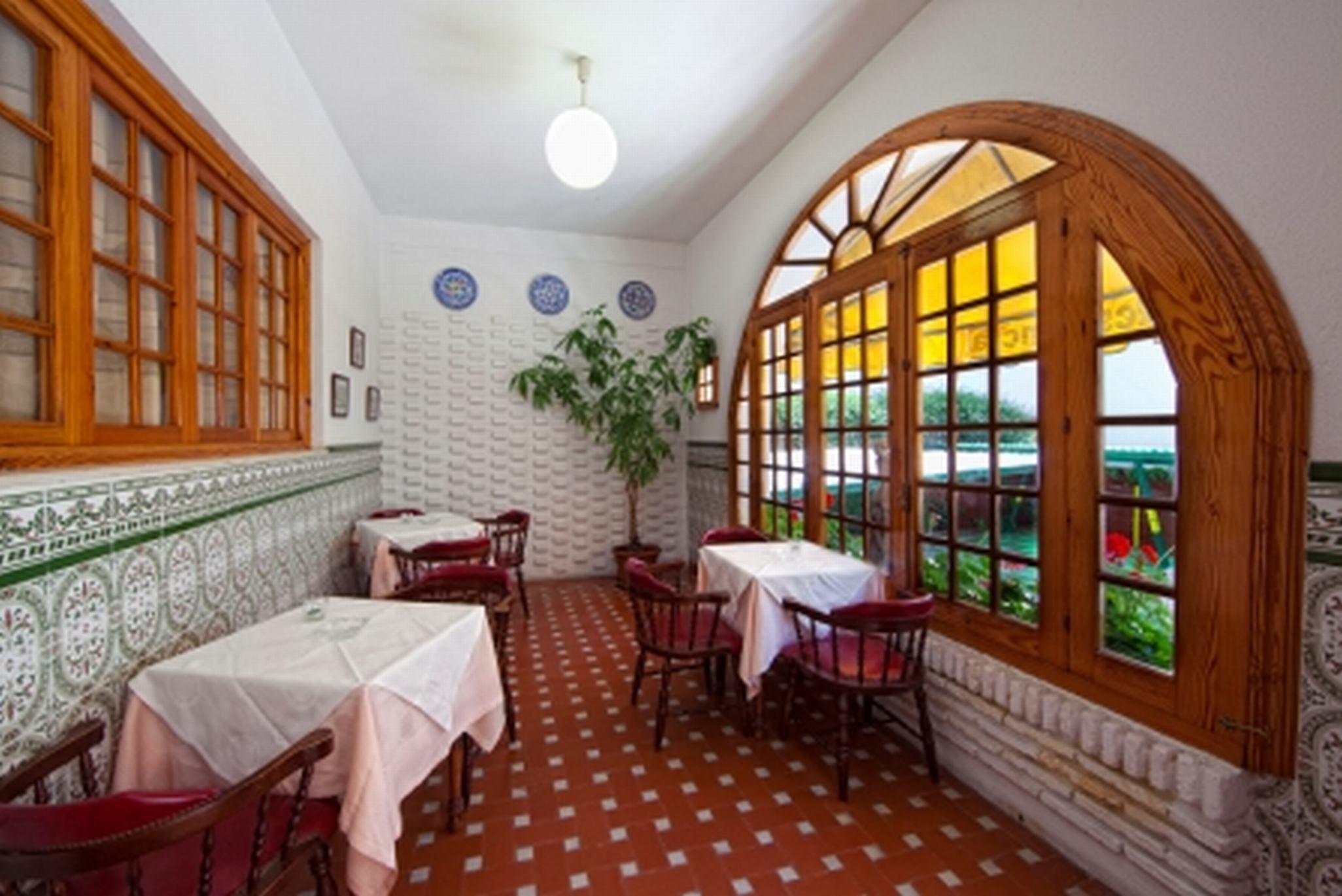 Regio 2 Hotel Cadix