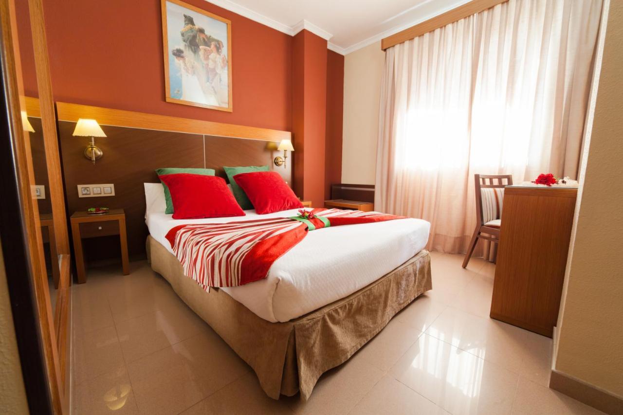 Regio 2 Hotel Cádis
